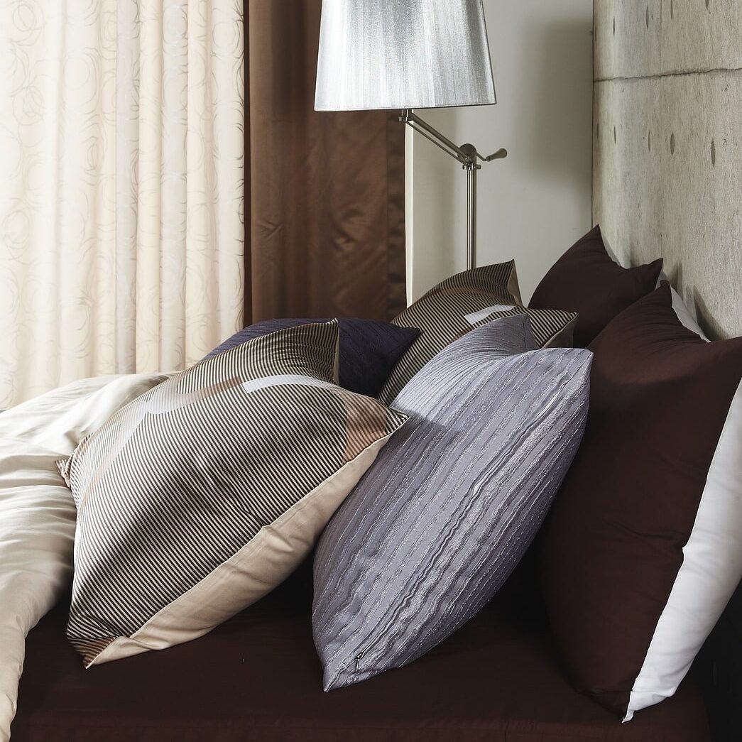 cushion, bedding, stand